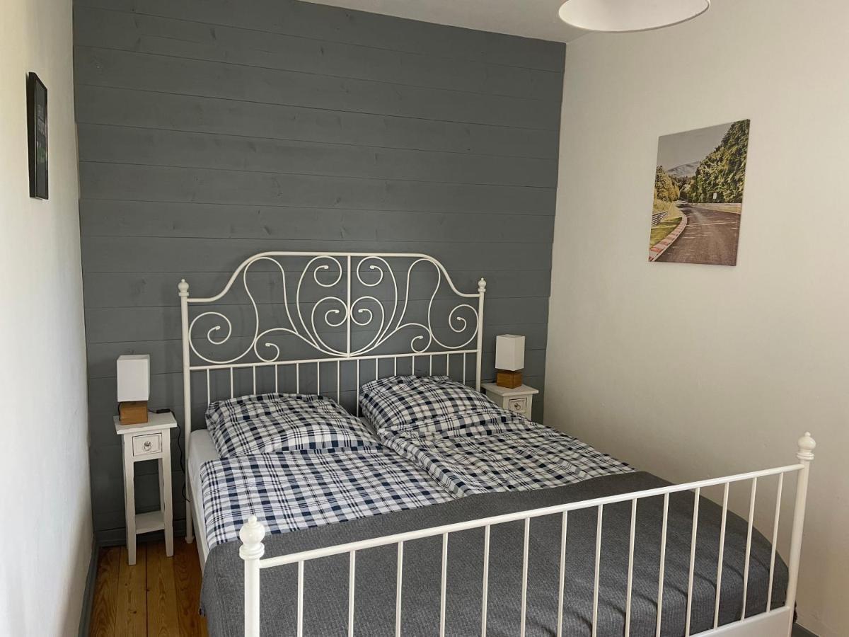 Ferienhaus Backesgarten Fuer 22 Personen Neichen Zewnętrze zdjęcie