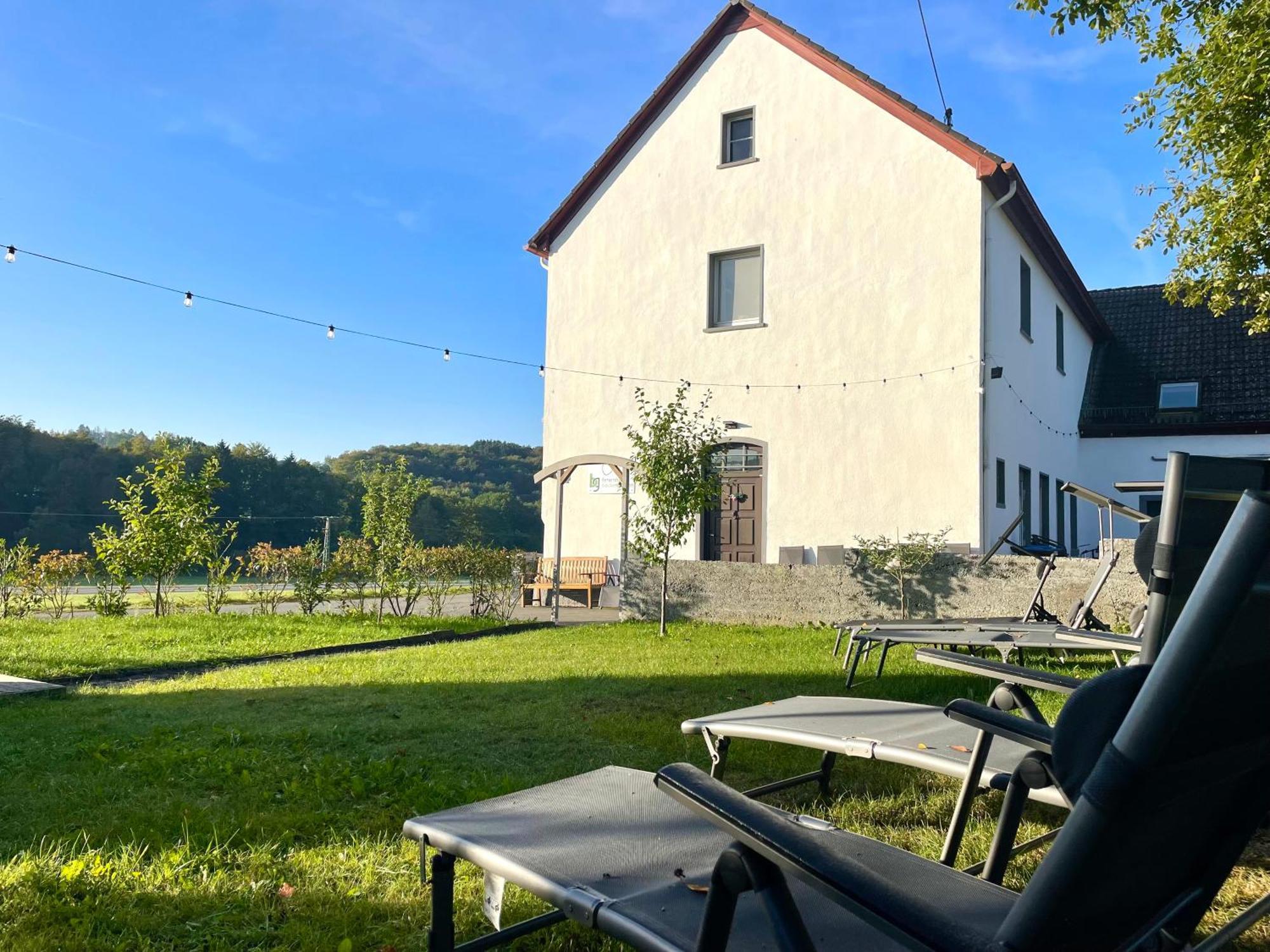 Ferienhaus Backesgarten Fuer 22 Personen Neichen Zewnętrze zdjęcie