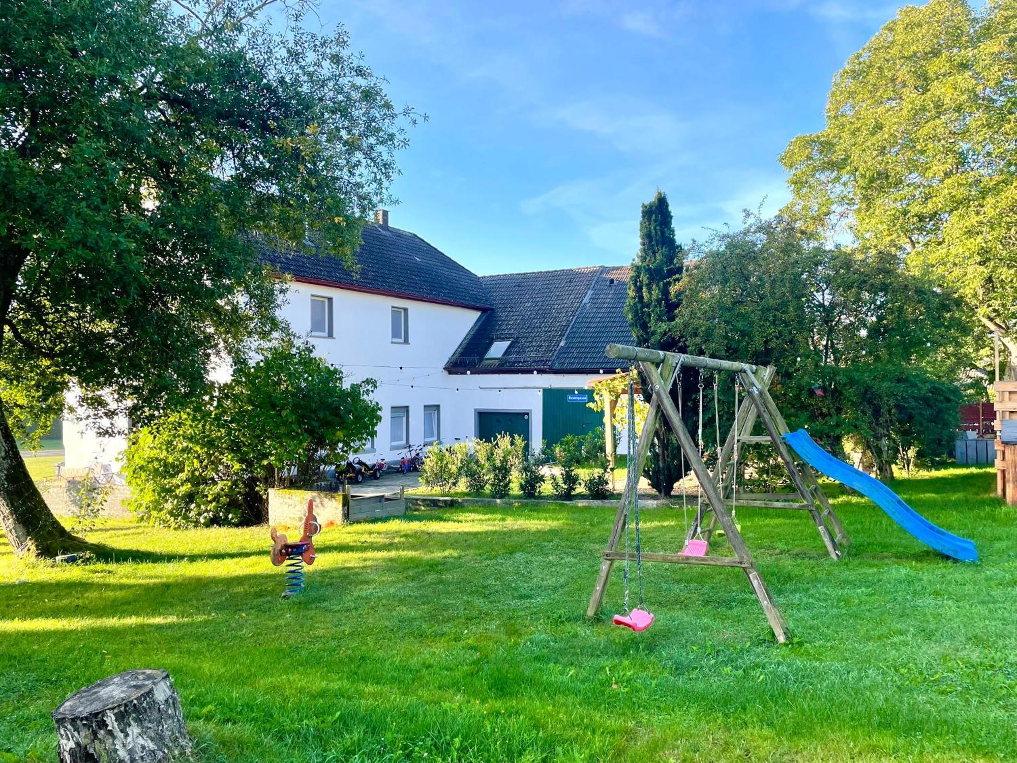 Ferienhaus Backesgarten Fuer 22 Personen Neichen Zewnętrze zdjęcie